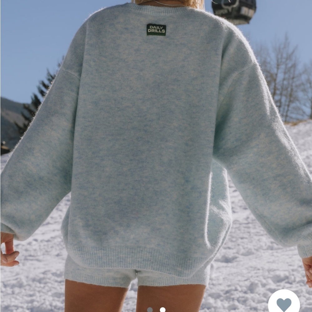 DAILY DRILLS FUZZY SWEATER & SWEATER SHORTS - ICY
